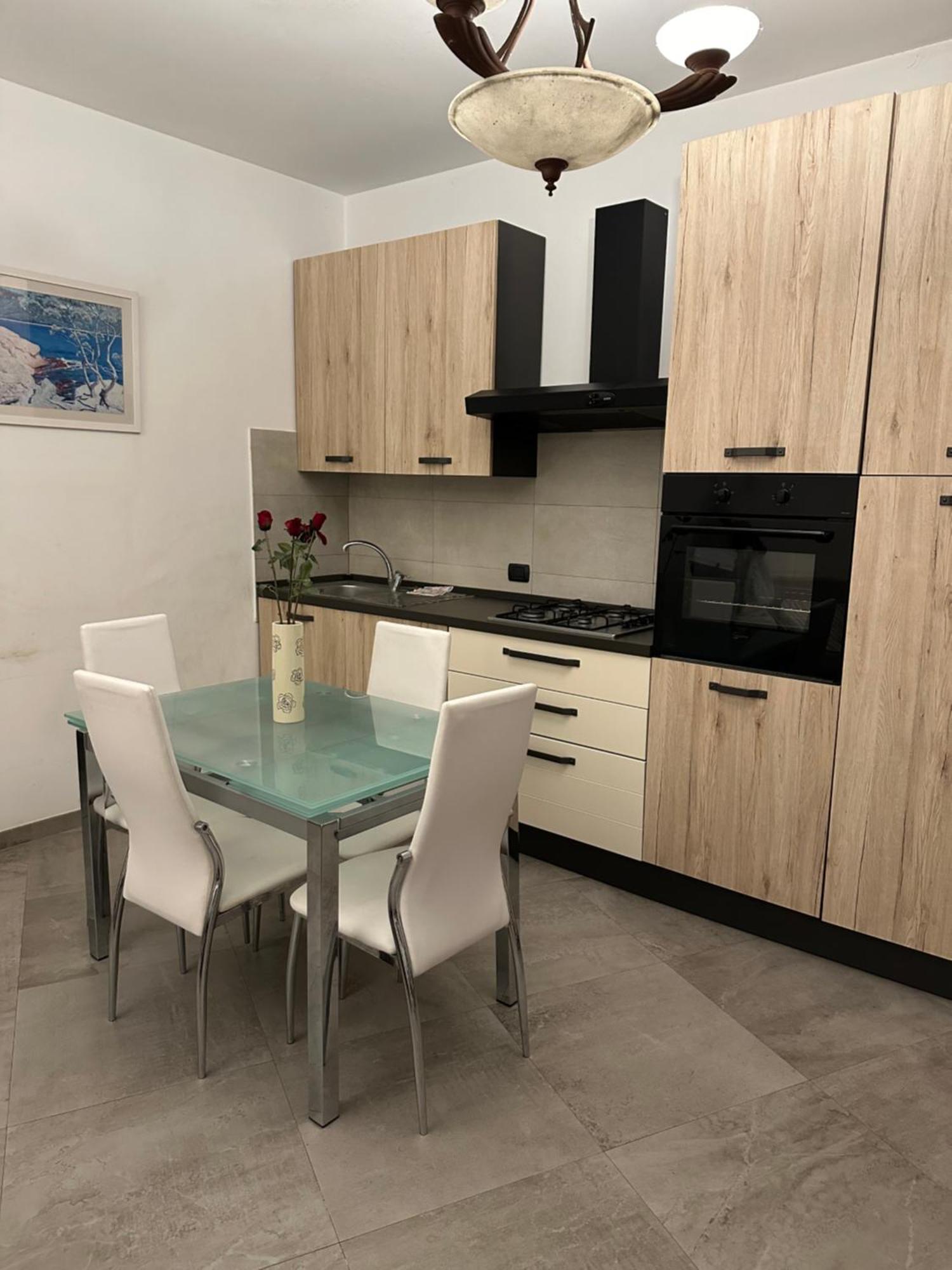 Ferienhaus Mini Near Colosseum Metro A *